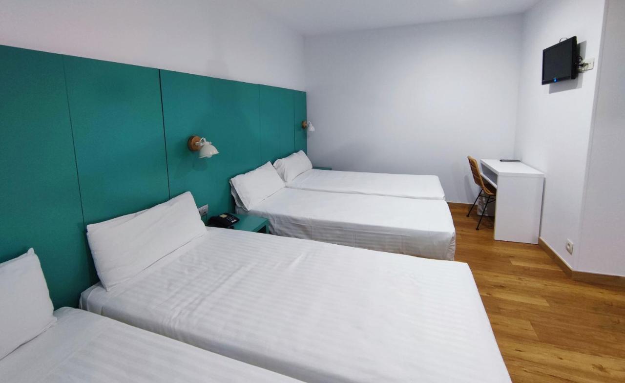 Affittacamere Yomo Bcn Port 2*